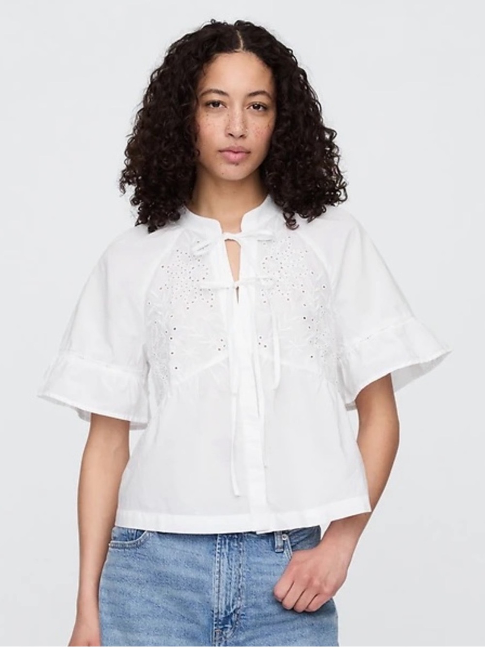GAP White Eyelet Tie-Front Flutter Sleeve Blouse - Picture 4 of 4
